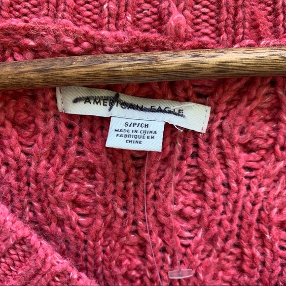 American Eagle | Rose Pink V Neck Cropped Sweater - Picture 11 of 16
